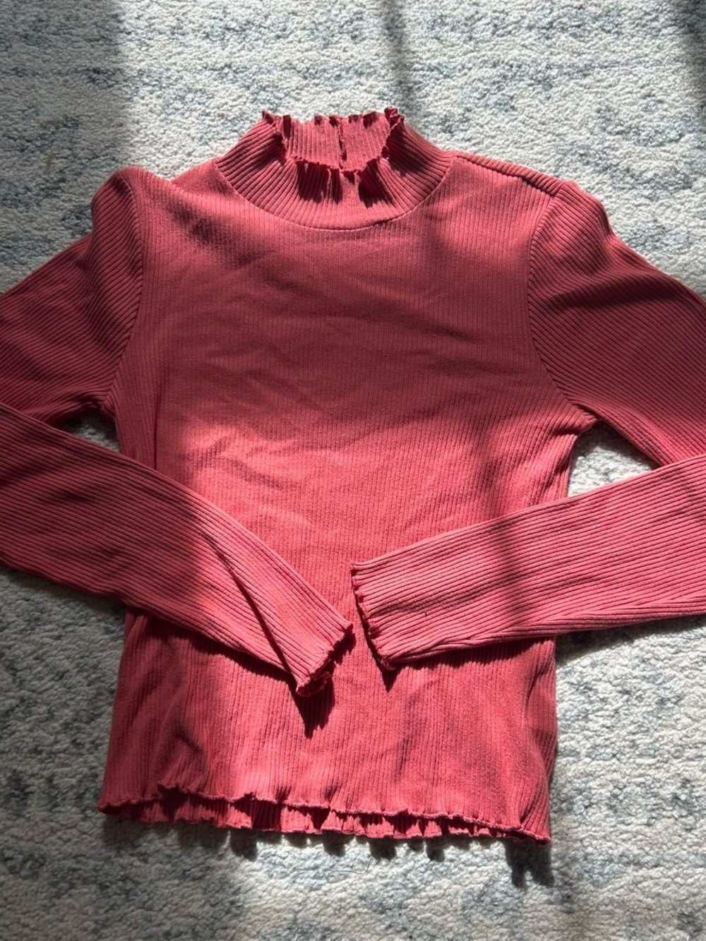 American Eagle Outfitters Ribbed Lettuce-Edge Mock Neck Top - Rose Pink